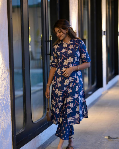 Co-Ord set in Aline pattern with one side pocket paired with Ankle length pant