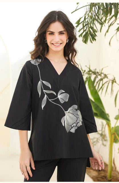 New Spring flower look Pintex kurta and Pant Set