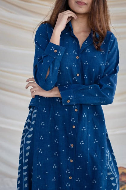 Indigo Blue Collared Shirt-Kurta with Dual Block Prints – Contemporary Cotton Fusion Wear