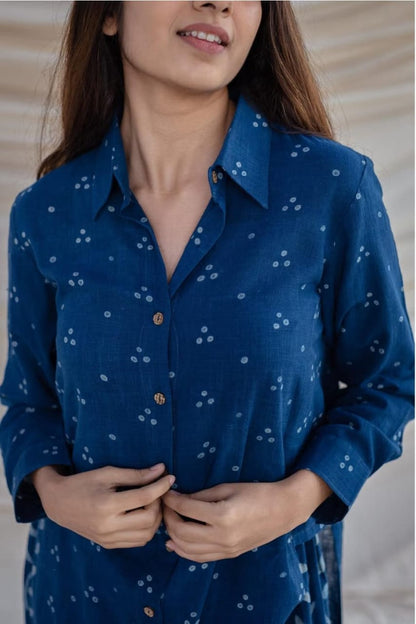 Indigo Blue Collared Shirt-Kurta with Dual Block Prints – Contemporary Cotton Fusion Wear