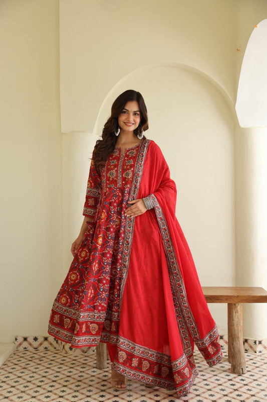 Red Beautiful Heavy Suit Set with intricate hand Embroidery, Zari & print