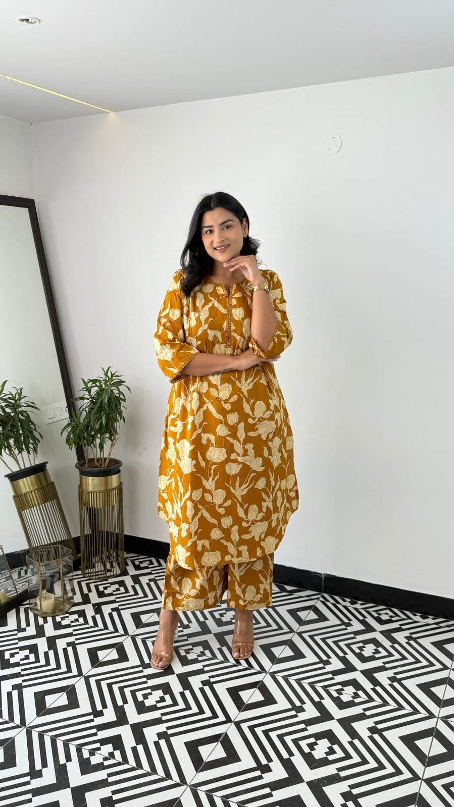 Women's Floral Vine Print Kurta Pant Set with Lace Detail (Mustard)
