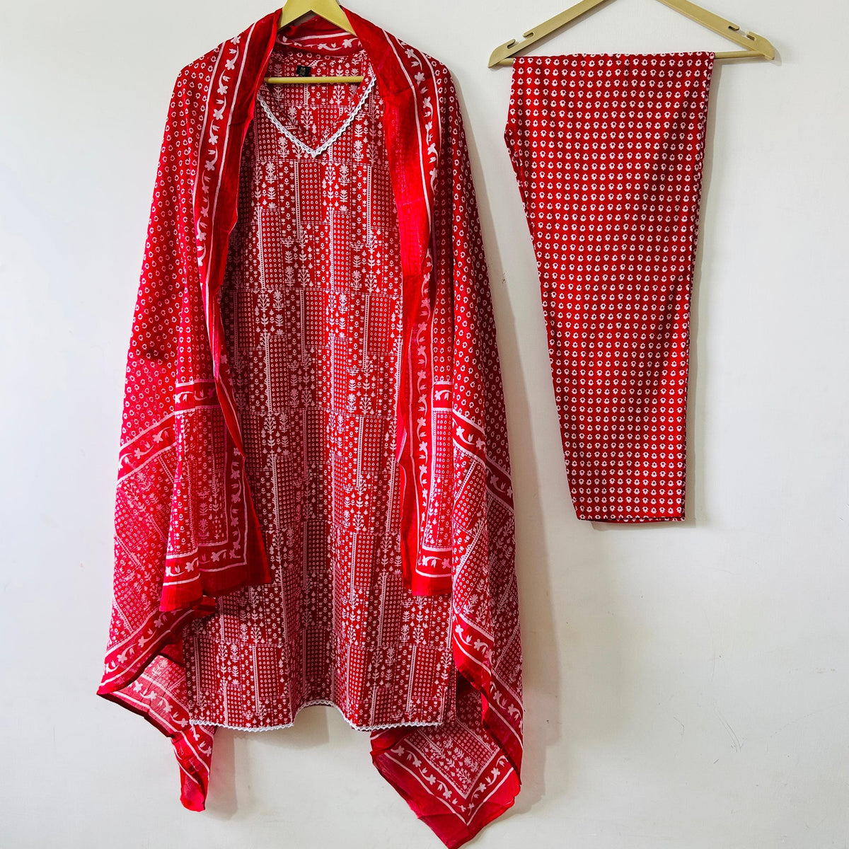 Festive Red: Premium Cotton Straight-Cut Kurta Set with Bandhej-Inspired Print & Dupatta