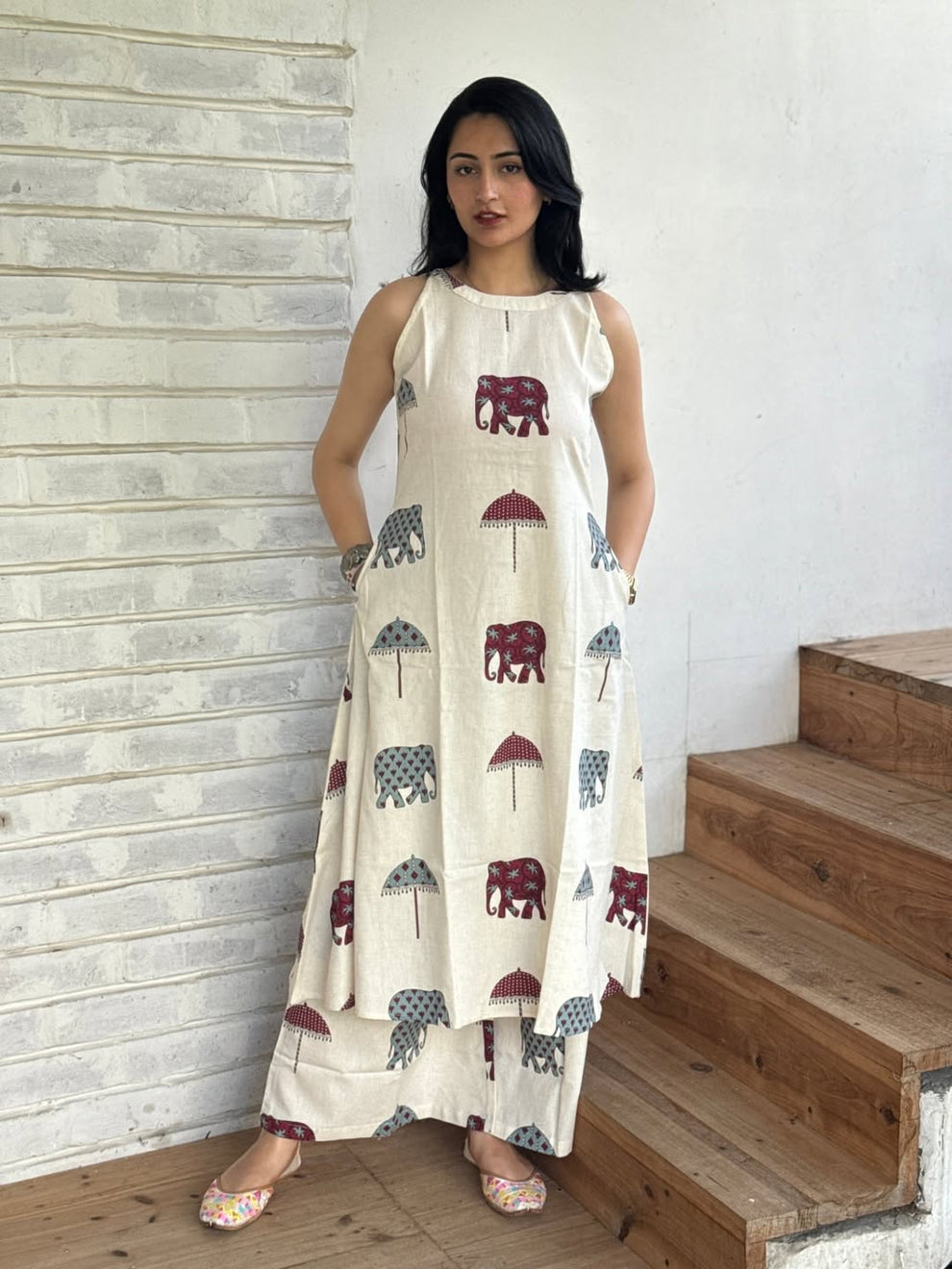 Women's Off-White Elephant Print Sleeveless A-Line Kurta with Palazzo Set