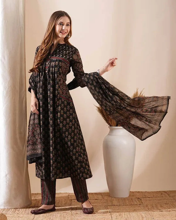Women's Dark Brown Floral Print Flared Kurta Pant Set with Dupatta