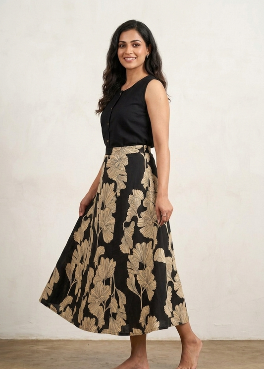 Elegant Black Sleeveless Kurta and Skirt Set with Ginkgo Leaf Print